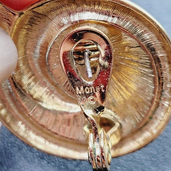 Vintage Monet Gold Cream Enamel Post Earrings Swirl Retro Signed 1.25" EUC - Picture 4 of 5